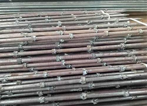 禄丰隧道钢花管